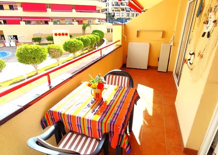 In Puerto De Santiago. Jardines Del Mar * プエルト・デ・サンティアゴ